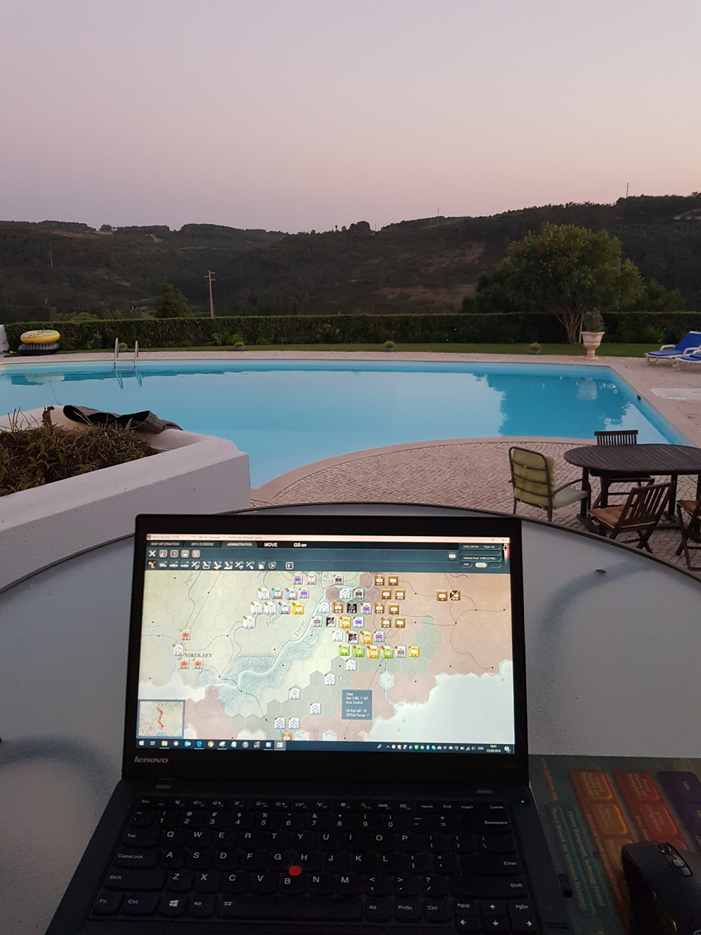 C4 012-Axi..outh 33%.jpg