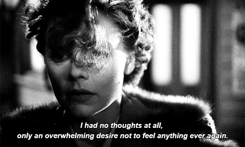 tumblr_mxa..s1o1_500.gif