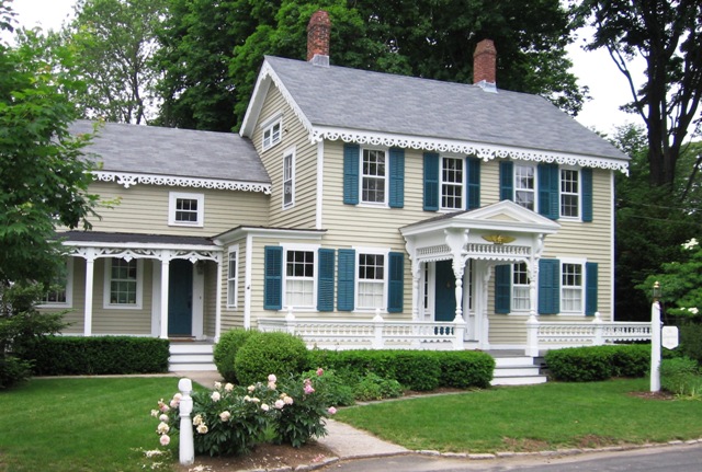 Gingerbrea..Essex_CT.jpg