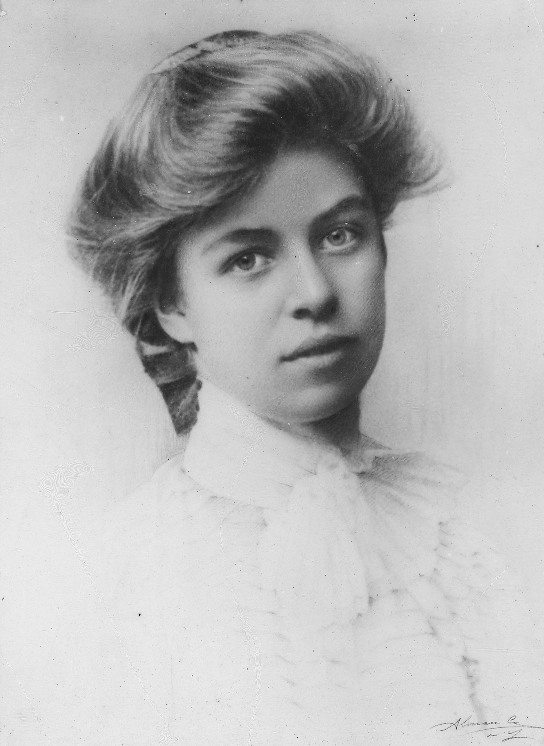 eleanorroo..70072906.jpg