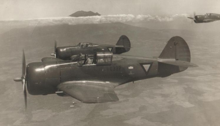 CurtissHawk75.jpg