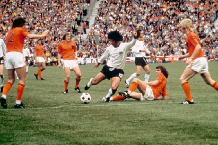 soccerwor..752x501.jpg