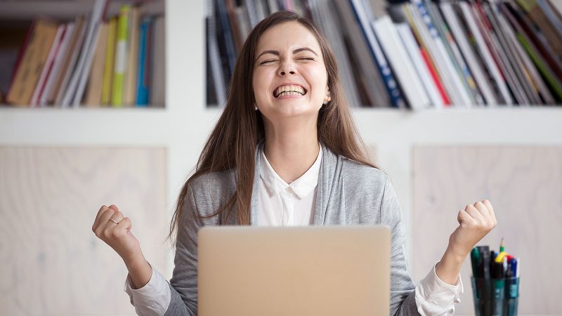 happy_job_..800x450.jpg