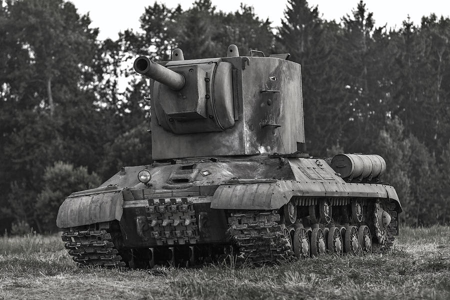 tank-kv-2-..y-laudin.jpg