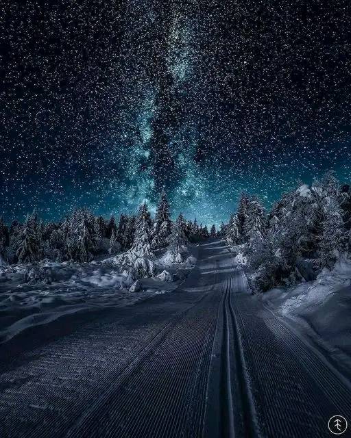 Milky way  Norway.jpg