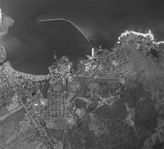 Hilo Field 1944.jpg