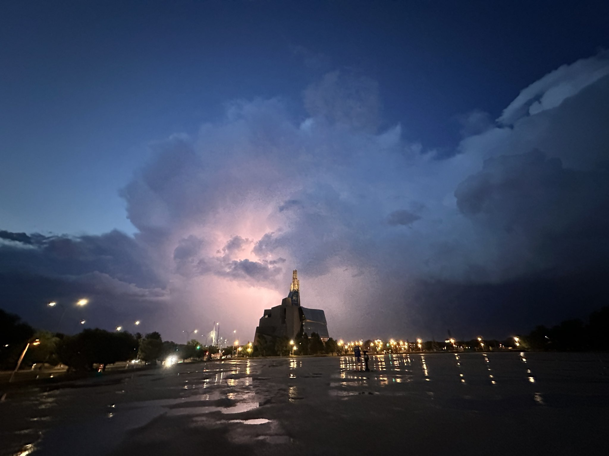 Storm cell at dusk - July 26 2023.jpg