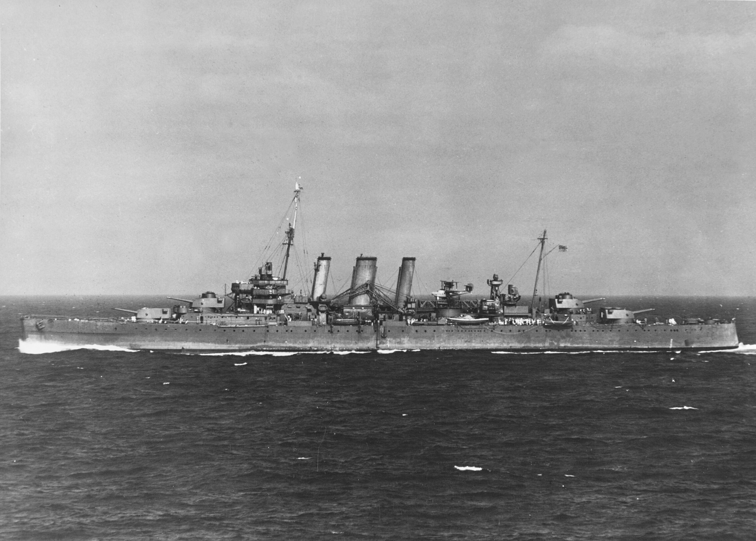 HMAS Australia 1942.jpg