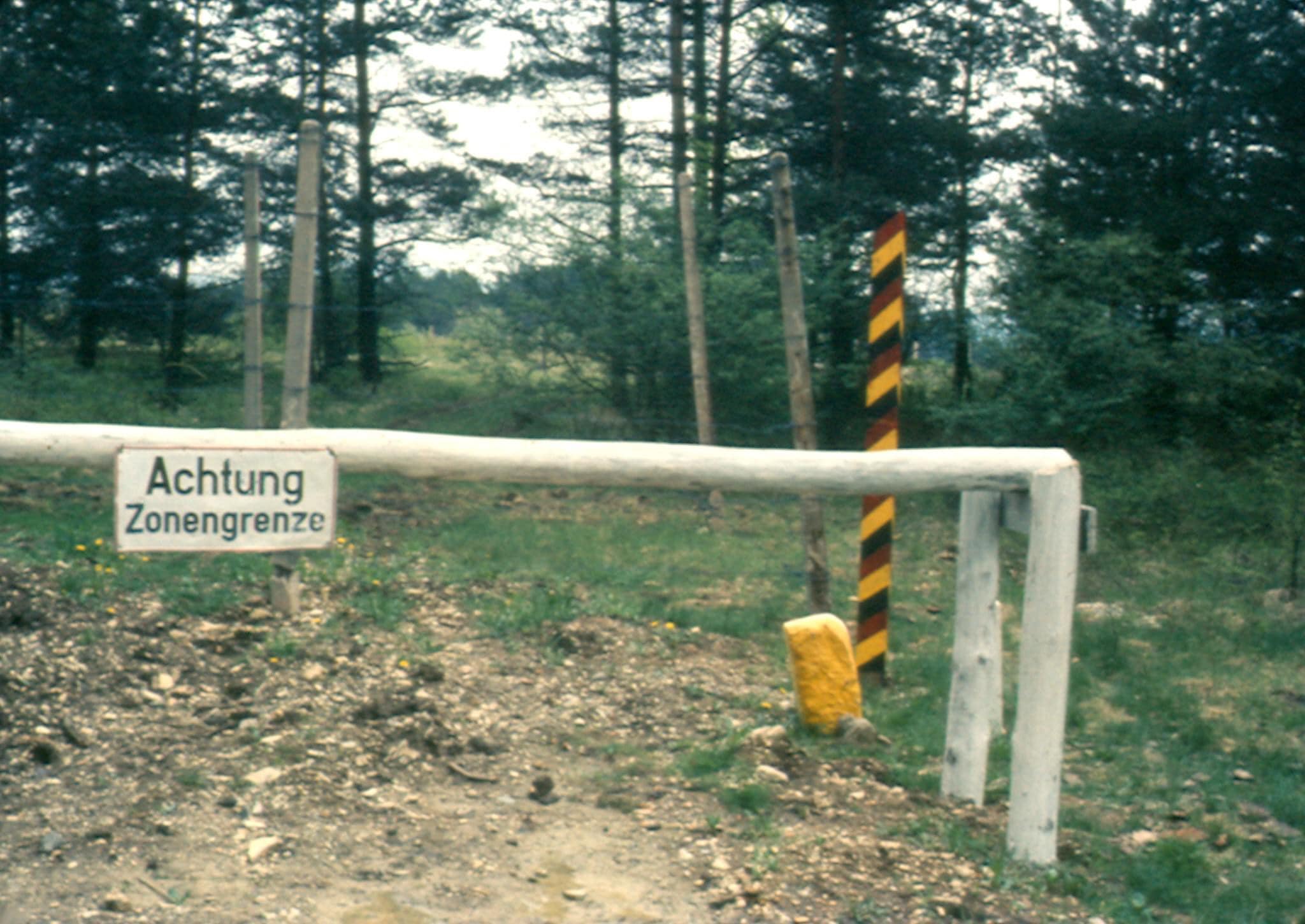 attention  border.jpg