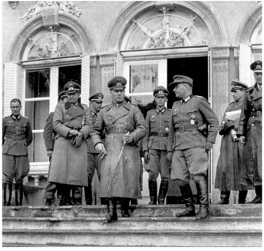 FM Rommel Leaving For France.jpg