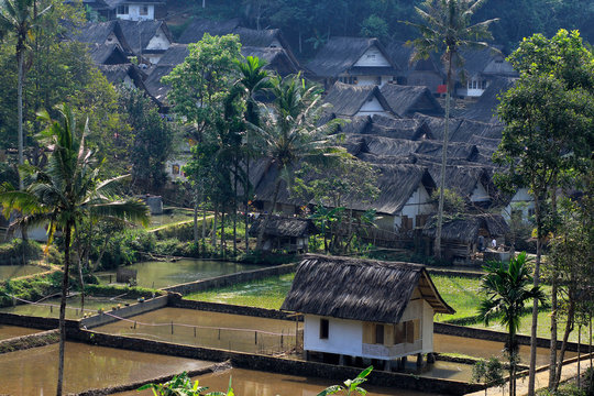 Kampung Naga 'Naga Village'.jpg