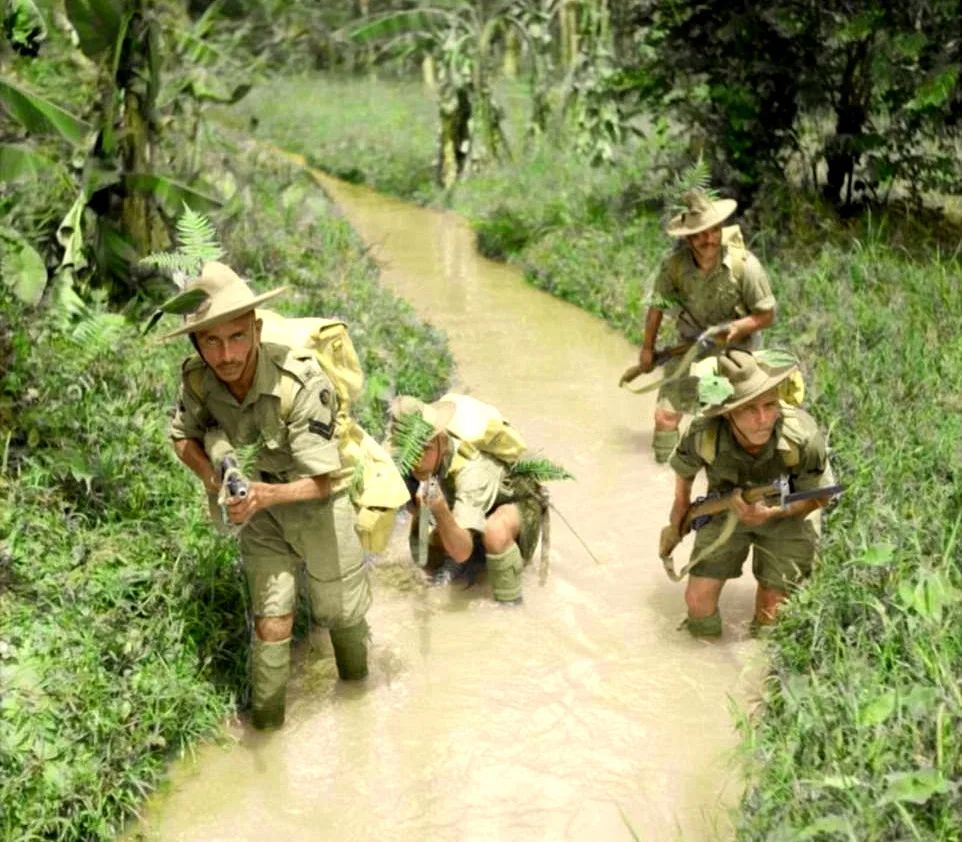 Gurkhas on Indian-Burma Border 1944 - Copy.jpg