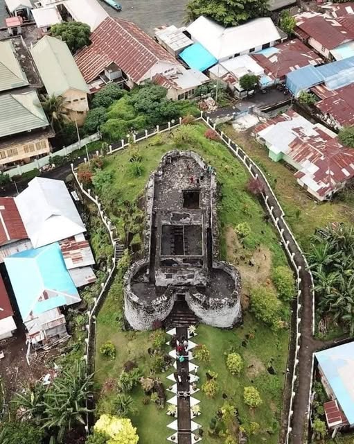 Fort in Ternate.jpg