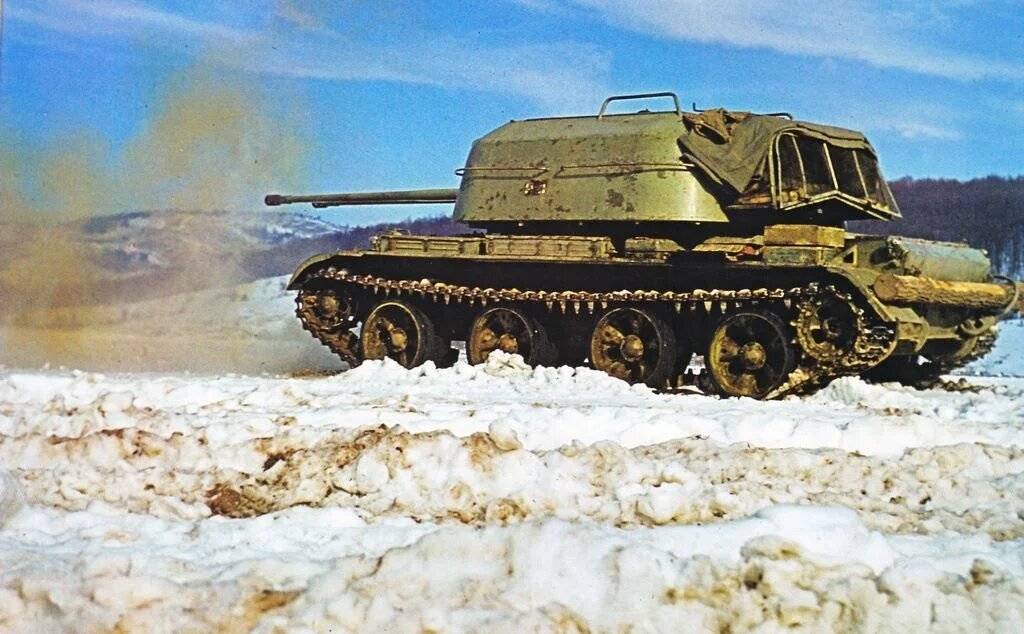Tank or Artillery Fireing