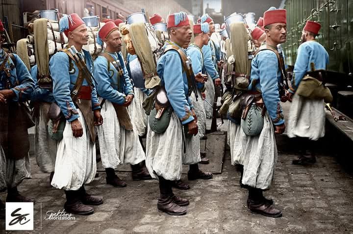 Algerian Infantrymen (Tirailleurs).jpg