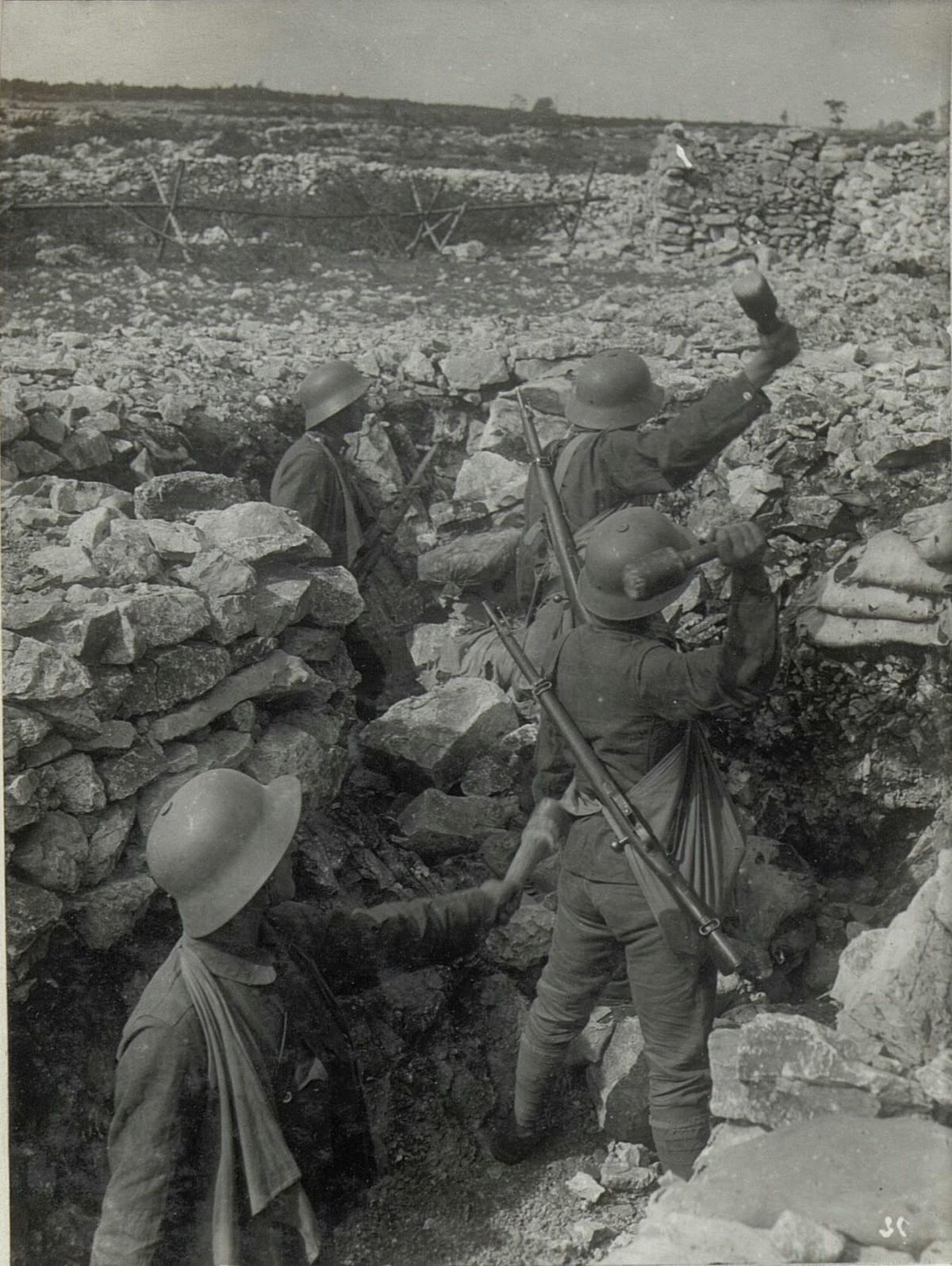 Austro-Hungarian soldiers on Isonzo Front.jpg