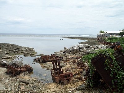 036_Majuro..r_debris.jpg