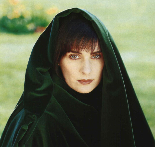 Enya48.jpg