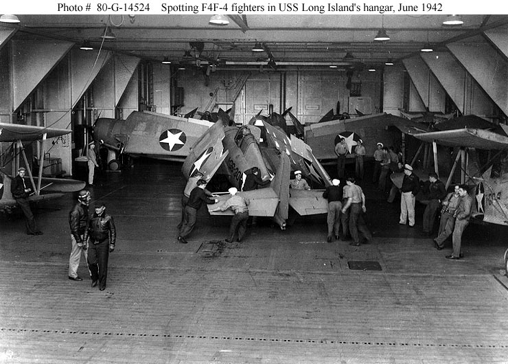 Langley hanger 1942.jpg