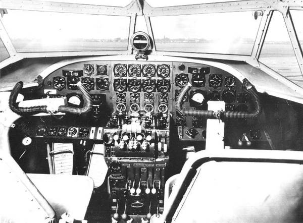 cockpit3.jpg