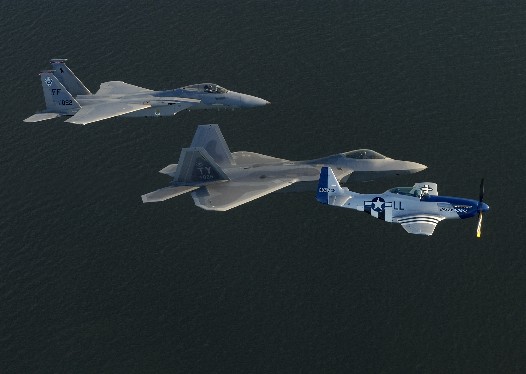 f22f15p51small.jpg