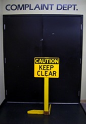 ComplaintI..icSign_3.jpg