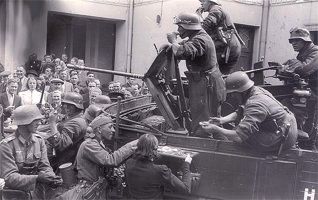 Riga_1941_.._Welcome.jpg