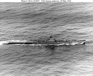 300px-Uss_tautog.jpg