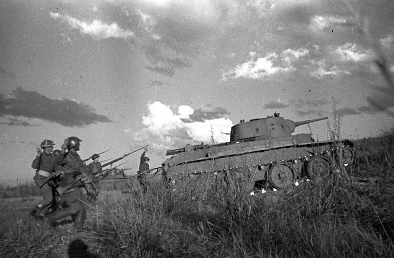 Khalkhin_G..ive_1939.jpg