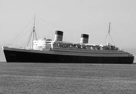 RMS_Queen_Elizabeth.jpg