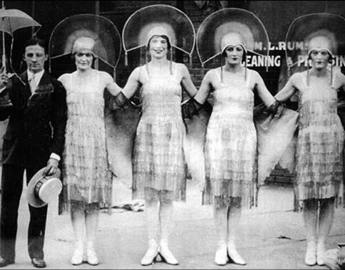 1928flappers.jpg