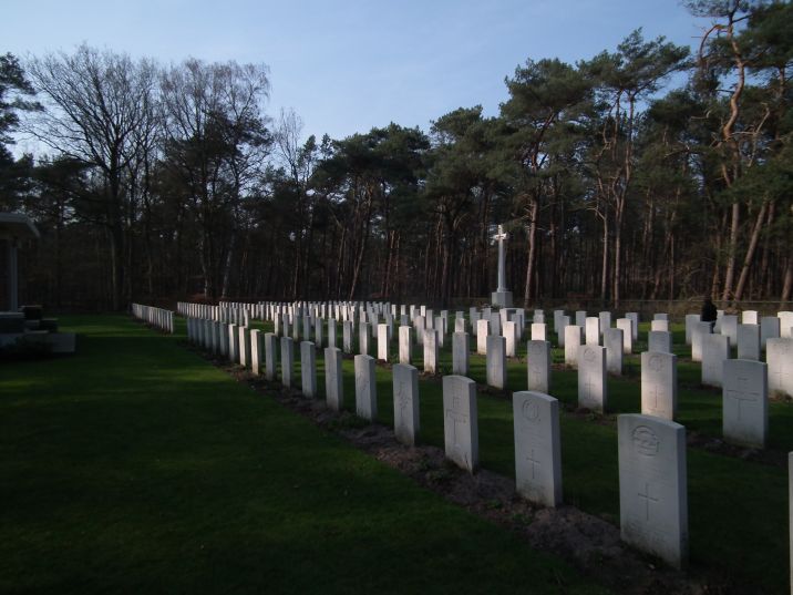 Cem1.jpg