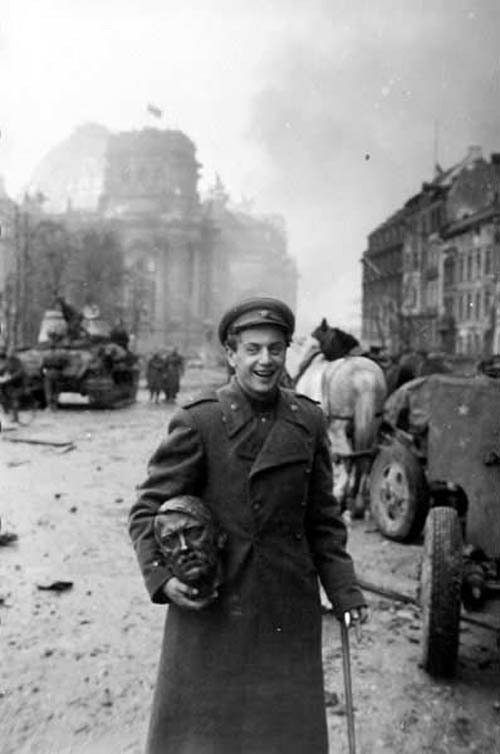 BerlinFalls.jpg