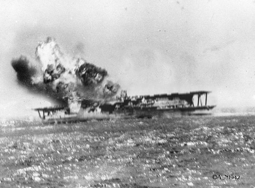 IJN2520Akagi_Midway.jpg