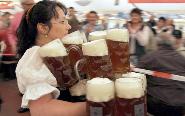 Barmaid_be..1110644a.jpg