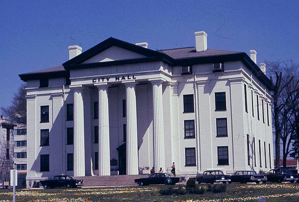 City_Hall.jpg