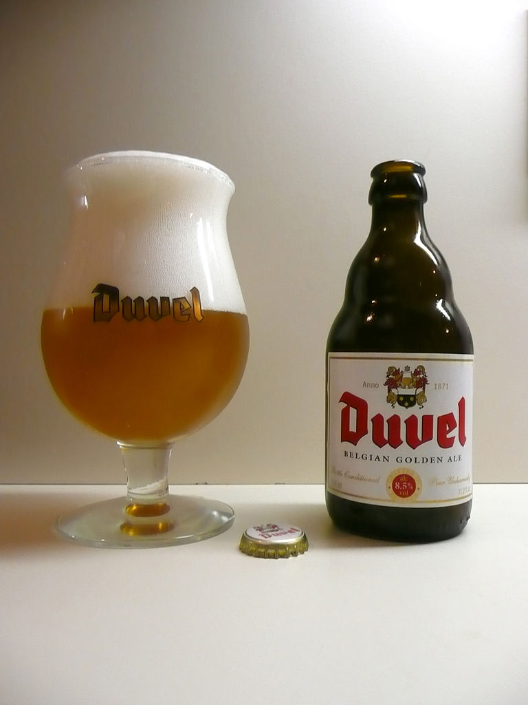 768pxDuve..s_sunday.jpg
