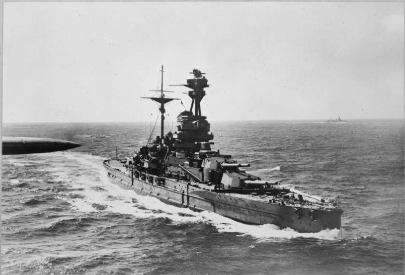 HMS_Reveng..M_CH_823.jpg