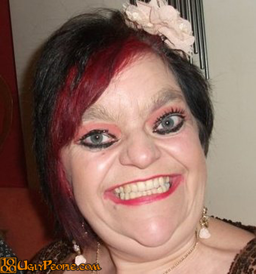 HaiiiiUgl..ndGirls.jpg