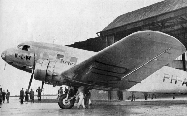 Douglas_DC2.jpg