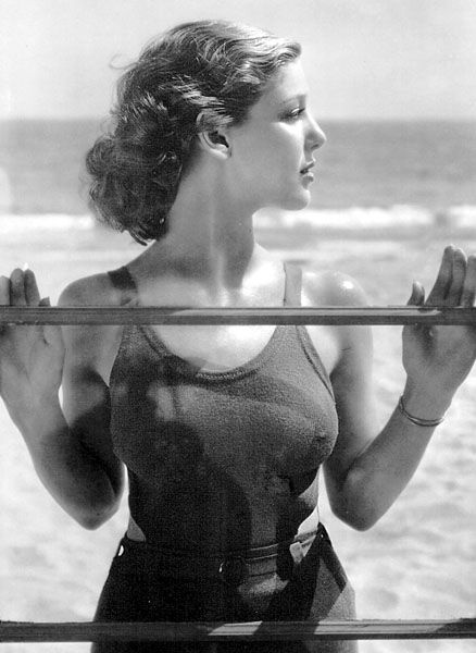 lorettayoung.jpg