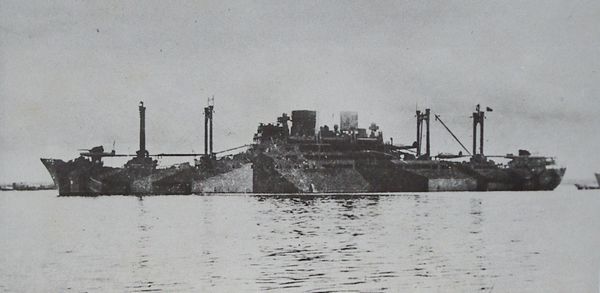 Hokoku_maru1942b.jpg