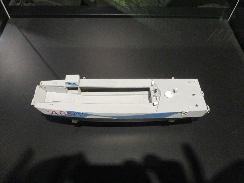 IMG_0186r.jpg
