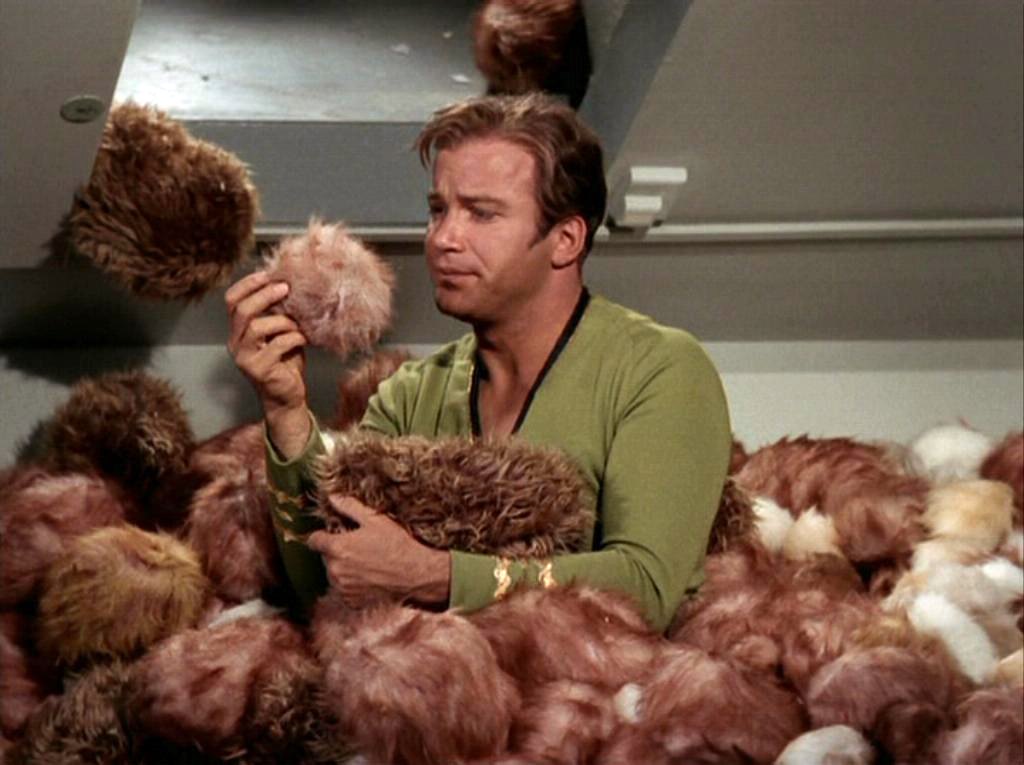 Kirk_surro..Tribbles.jpg