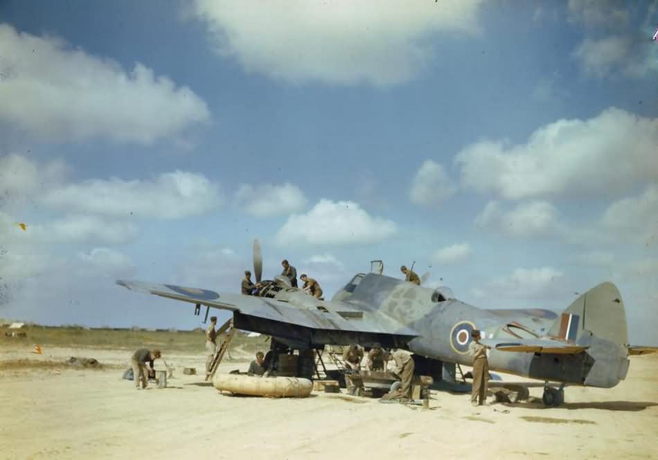 Bristol_Beaufighter.jpg