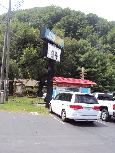 07 15 17 D..s Subway.jpg